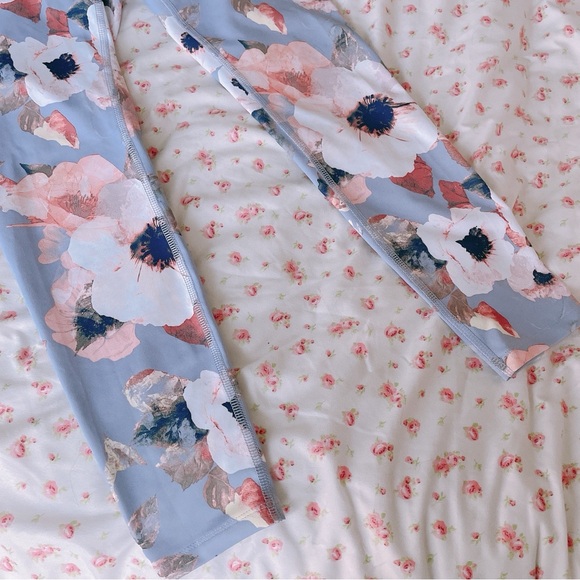 Apana Women Floral Workout Leggings - Picture 8 of 8